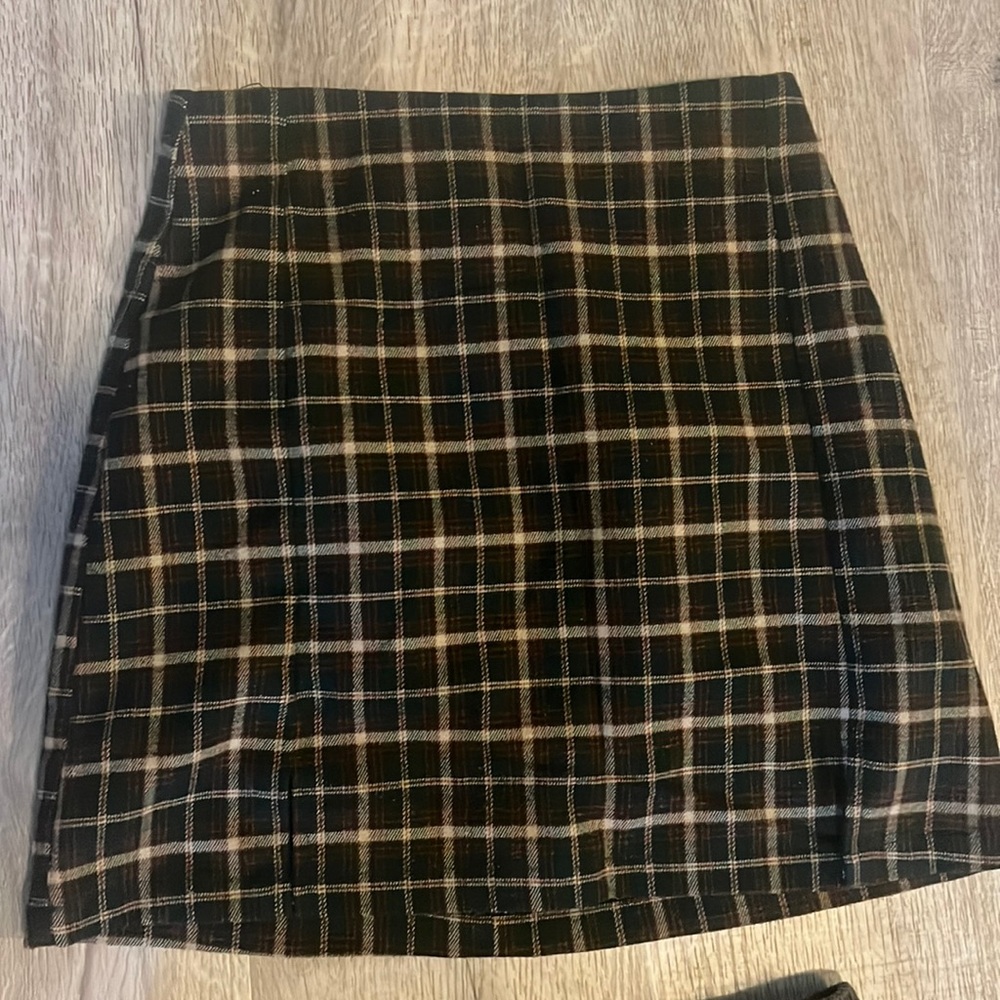 Brandy Melville brown mini skirt